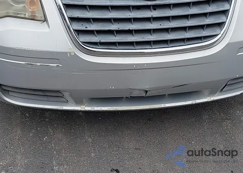 2008 Chrysler Town & Country Lx z USA, uszkodzony, nr VIN 2A8HR44H38R683015